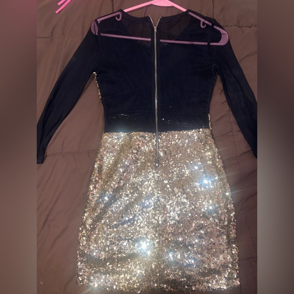 Sequin dress - Picture 2 of 3